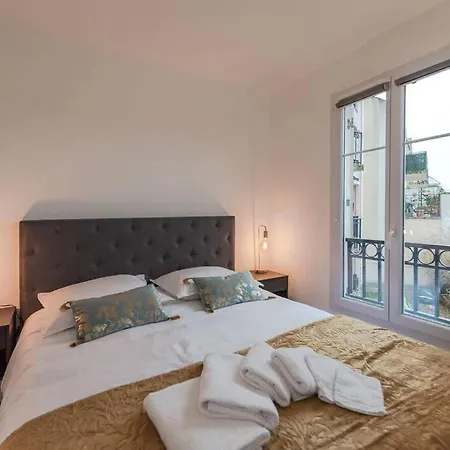 Arty Paris Disneyland Apartmán